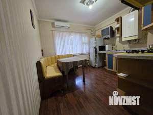 3-к квартира, вторичка, 60м2, 1/2 этаж