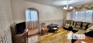 2-к квартира, вторичка, 54м2, 1/5 этаж