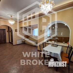 2-к квартира, вторичка, 78м2, 1/5 этаж