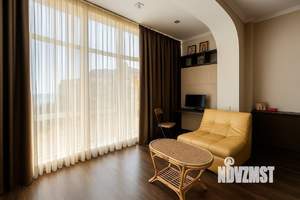 Студия квартира, вторичка, 63м2, 5/12 этаж