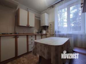 3-к квартира, вторичка, 53м2, 1/4 этаж