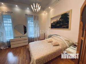 3-к квартира, вторичка, 110м2, 1/4 этаж