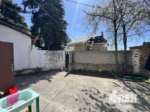 2-к квартира, вторичка, 46м2, 1/1 этаж