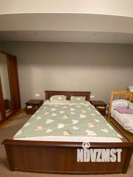 2-к квартира, вторичка, 105м2, 1/5 этаж