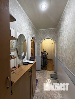 2-к квартира, вторичка, 44м2, 1/4 этаж