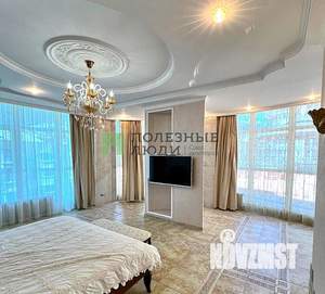 4-к квартира, вторичка, 450м2, 8/9 этаж