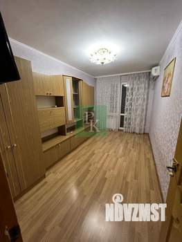 3-к квартира, вторичка, 58м2, 2/5 этаж