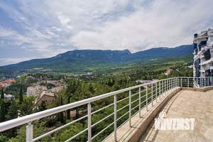 3-к квартира, вторичка, 185м2, 8/8 этаж