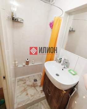 2-к квартира, вторичка, 50м2, 1/1 этаж