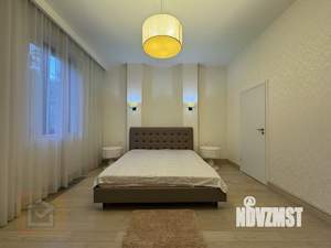 Студия квартира, вторичка, 70м2, 3/5 этаж