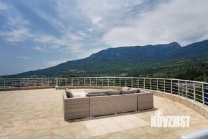 3-к квартира, вторичка, 185м2, 8/8 этаж