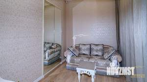 3-к квартира, вторичка, 67м2, 1/1 этаж