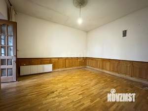 3-к квартира, вторичка, 120м2, 1/2 этаж