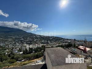 4-к квартира, вторичка, 229м2, 2/4 этаж