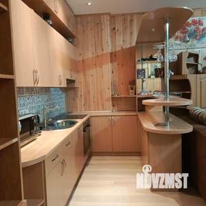 2-к квартира, вторичка, 56м2, 4/14 этаж