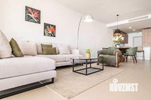 2-к квартира, вторичка, 128м2, 8/9 этаж