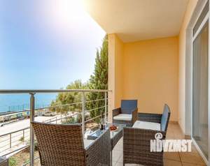 Студия квартира, вторичка, 40м2, 2/5 этаж