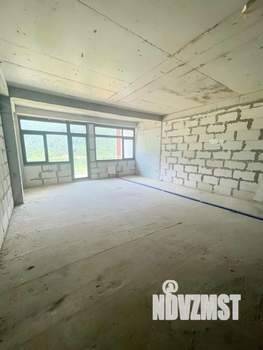 Студия квартира, вторичка, 82м2, 2/3 этаж