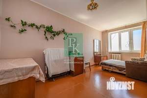 3-к квартира, вторичка, 65м2, 5/5 этаж