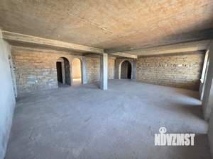 4-к квартира, вторичка, 176м2, 4/6 этаж