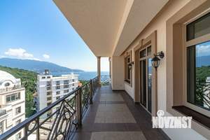 3-к квартира, вторичка, 133м2, 5/8 этаж