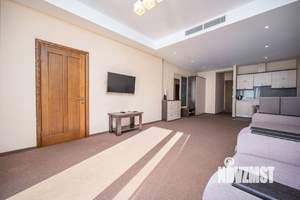 2-к квартира, вторичка, 79м2, 1/9 этаж