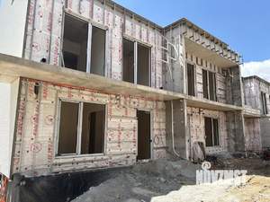 4-к квартира, вторичка, 125м2, 2/9 этаж