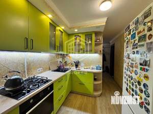 3-к квартира, вторичка, 71м2, 1/4 этаж