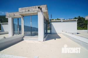 3-к квартира, вторичка, 208м2, 3/5 этаж