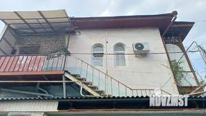 4-к квартира, вторичка, 145м2, 2/2 этаж