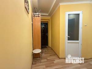 2-к квартира, вторичка, 44м2, 1/4 этаж