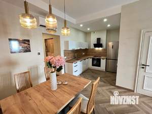 1-к квартира, вторичка, 63м2, 5/7 этаж