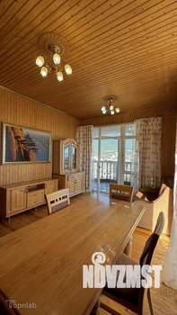 2-к квартира, вторичка, 103м2, 8/9 этаж