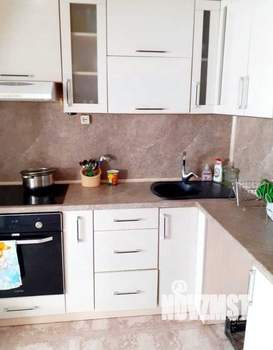 1-к квартира, вторичка, 50м2, 1/4 этаж