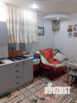 3-к квартира, вторичка, 62м2, 1/1 этаж
