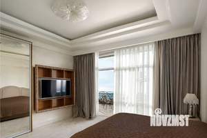 4-к квартира, вторичка, 150м2, 6/6 этаж