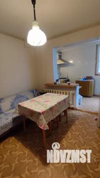 2-к квартира, вторичка, 60м2, 1/9 этаж