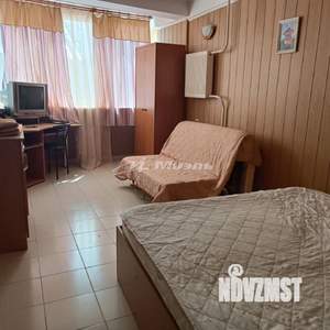 3-к квартира, вторичка, 71м2, 1/5 этаж