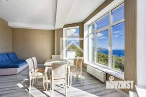 3-к квартира, вторичка, 100м2, 3/9 этаж