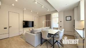 3-к квартира, вторичка, 77м2, 3/8 этаж