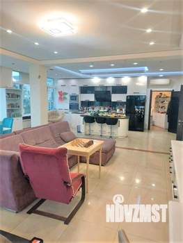 2-к квартира, вторичка, 120м2, 4/6 этаж