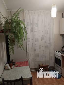 2-к квартира, вторичка, 44м2, 3/5 этаж
