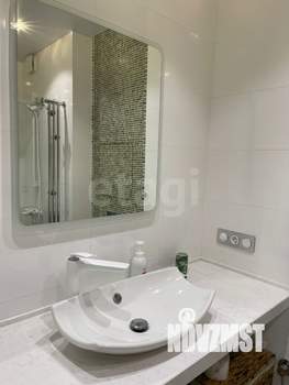 3-к квартира, вторичка, 65м2, 3/8 этаж