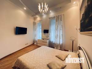 3-к квартира, вторичка, 110м2, 1/4 этаж
