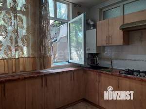 2-к квартира, вторичка, 66м2, 1/2 этаж