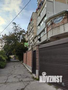 2-к квартира, вторичка, 56м2, 1/5 этаж