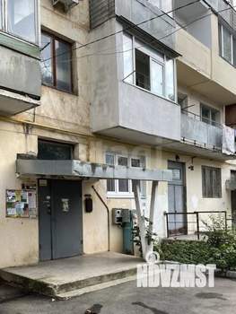 3-к квартира, вторичка, 63м2, 1/5 этаж