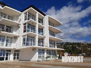 3-к квартира, вторичка, 82м2, 1/4 этаж