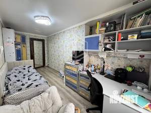 3-к квартира, вторичка, 71м2, 1/4 этаж