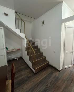 2-к квартира, вторичка, 57м2, 1/2 этаж